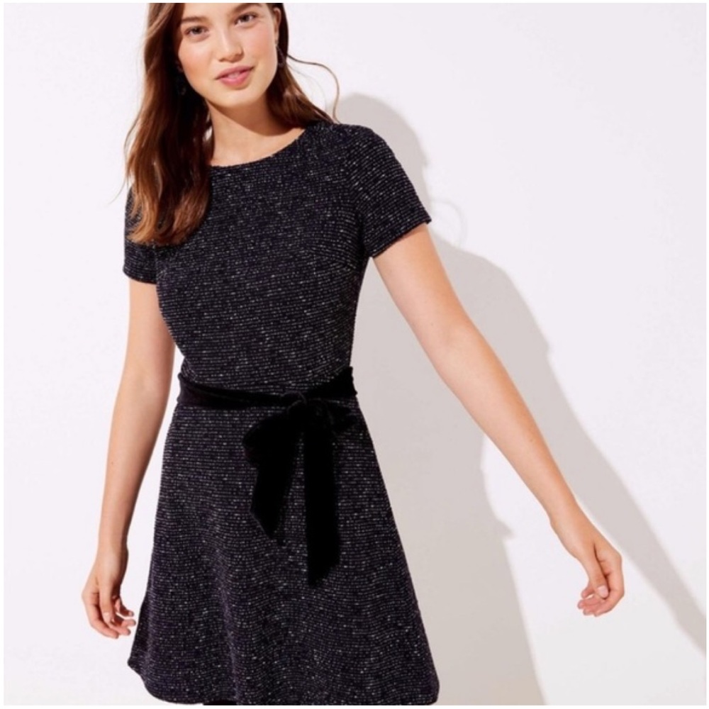 LOFT black with white speckles and black velvet tie size 6.